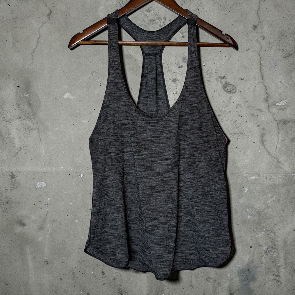 Lululemon Intrinsic Tank Heathered Slate Top Size 8